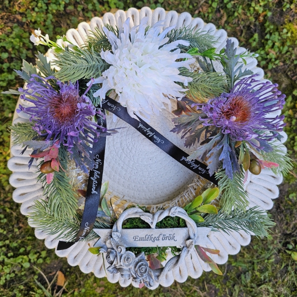"Emléked örök" sírkoszorú - Image 2